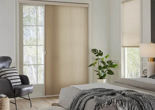 Vertical cellular shade for sliding doors