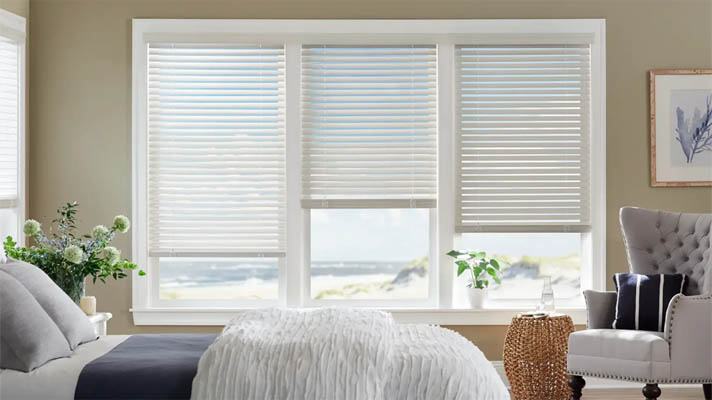 Wood blinds in a bedroom